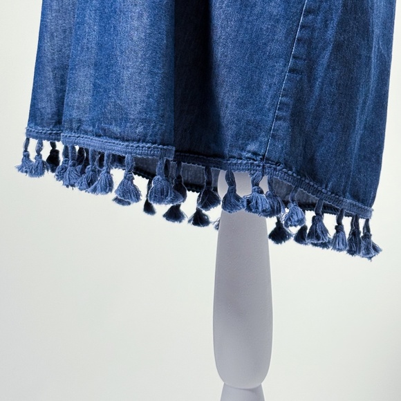 1250°C Dark Navy Chambray Boho Tassel Dress w/ Pockets Size S / M Retail $80 🧵✨ - Picture 5 of 12